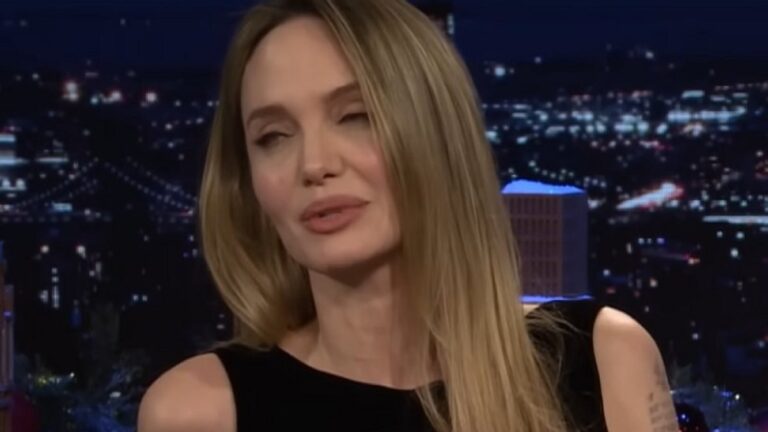 Angelina Jolie