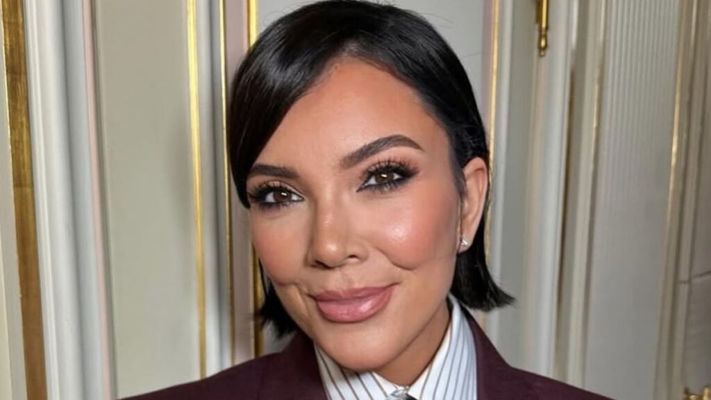 Kris Jenner selfie