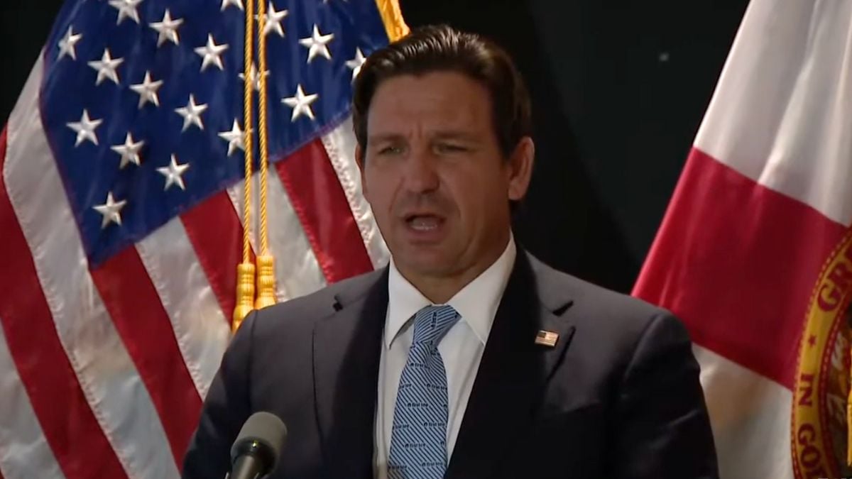 Police Remove Florida Man After Screaming At Ron DeSantis About Hulk Hogan: ‘All Of You Are F-ing Nazis’