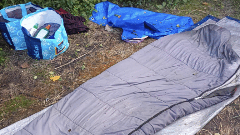 Full-Time Minnesota Worker Forced to Live in Sleeping Bag: ‘Current Living Conditions in a First World County’ Full-Time Minnesota Worker Forced to Live in Sleeping Bag