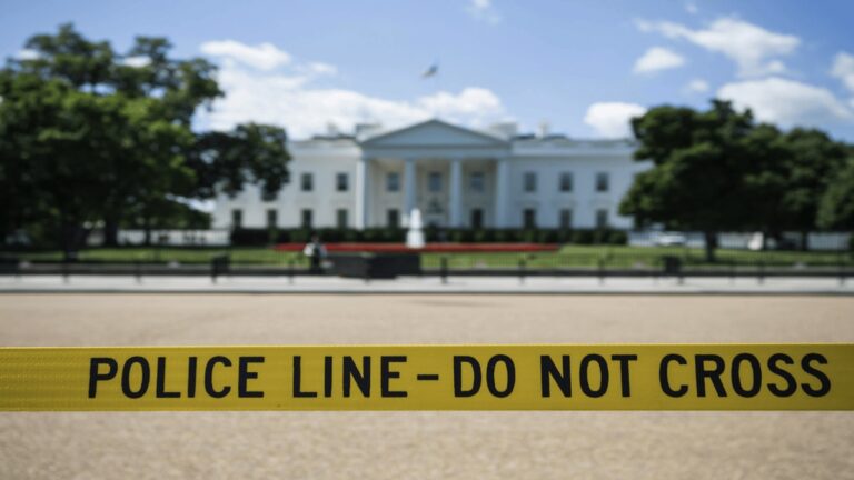 FBI Fires Handfuls of Agents Who Were Photographed Kneeling Over George Floyd Protests in Washington, DC, ‘The Country is Being Held Hostage by a White Nationalist Administration’ FBI Fires Handfuls of Agents Who Were Photographed Kneeling Over George Floyd Protests in Washington, DC