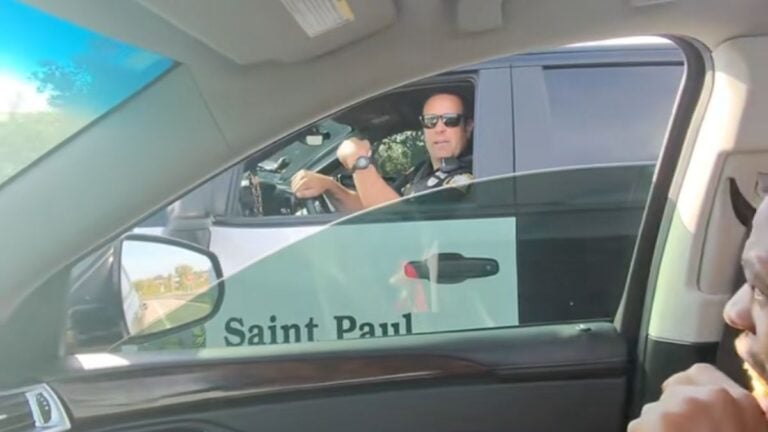 Minnesota Driver Argues With Cop On the Highway After Cutting Him Off, “Arguing With Saint Paul Police Is a New Level Of Bravery” saint paul cop pulls over driver