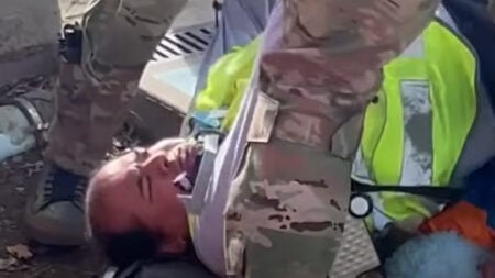 Blind Man Reportedly Dragged by Federal Agents Into Portland ICE Facility: ‘This Is Appalling and Disgusting’ Blind Man Reportedly Dragged by Federal Agents Into Portland ICE Facility: ‘This Is Appalling and Disgusting’