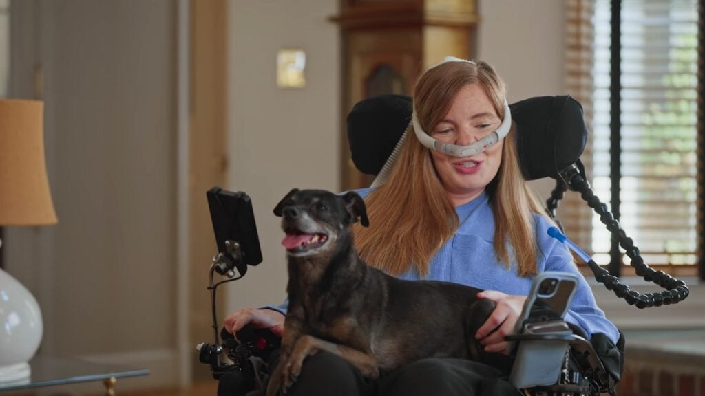 Maryland Woman Struck With ALS Has Her Spirits Raised By Beloved Pet Store's Donation of ALS-friendly Leash